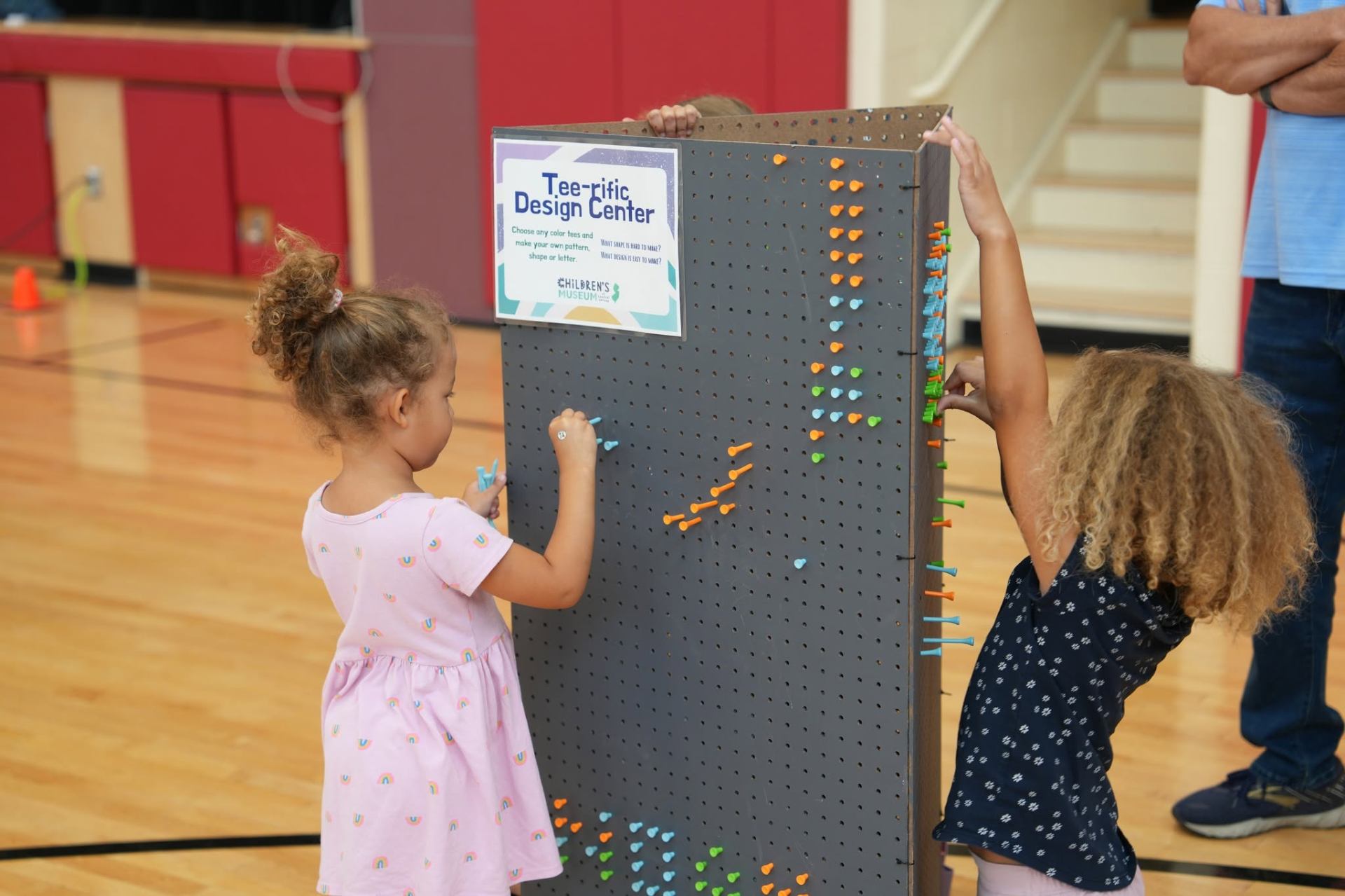Tee-rific Design Center pegboard play